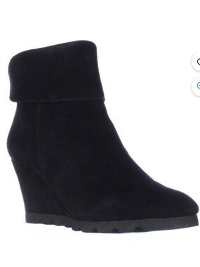 Steven by Steve Madden Berkli Suede Leather Wedge Ankle Booties Back Zipper 🖤